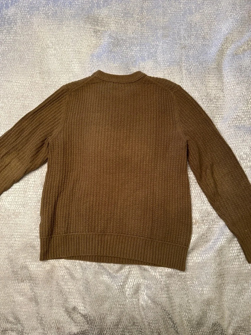 Banana Republic Men's RIBBED BOUCLÉ CREW-NECK SWEATER - M | Tree Moss Green - Picture 3 of 6